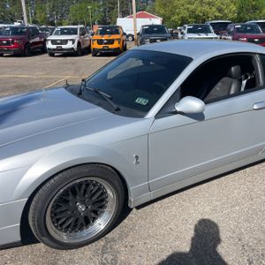 FORD MUSTANG SVT COBRA BASE - 2