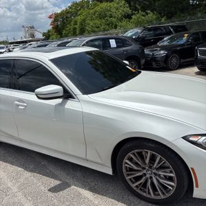 صورة مصغرة 13 لـ 2024 BMW 3 SERIES 330I