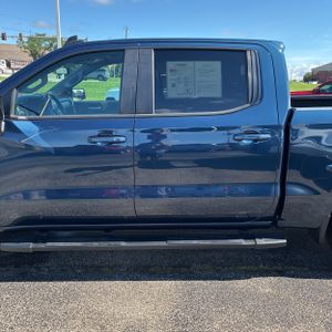 صورة 4 لـ 2020 Chevrolet SILVERADO 1500 RST