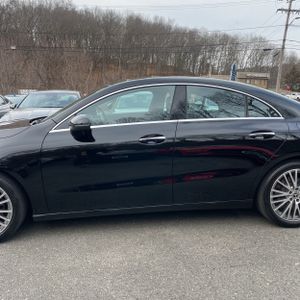 MERCEDES-BENZ CLA - 4