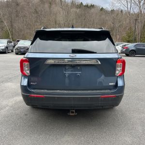 FORD EXPLORER XLT - 7