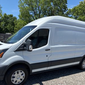 FORD TRANSIT 350 - 2