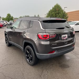 صورة 5 لـ 2017 JEEP COMPASS LATITUDE