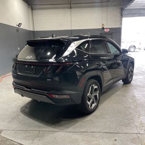 HYUNDAI TUCSON LIMITED - 8