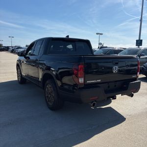 HONDA RIDGELINE BLACK EDITION - 5