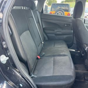 2016 Mitsubishi OUTLANDER SPORT 2.0 ES 照片 35