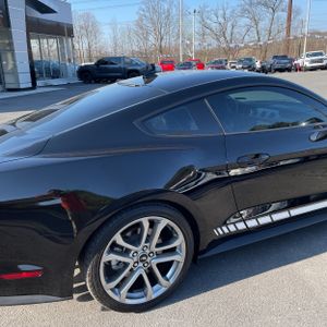 FORD MUSTANG GT PREMIUM - 9
