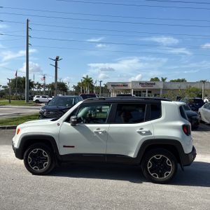 2015 JEEP RENEGADE TRAILHAWK — фото 3