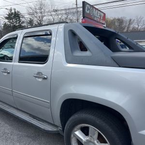 CHEVROLET AVALANCHE LTZ - 6