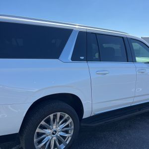 CADILLAC ESCALADE ESV PREMIUM LUXURY - 9