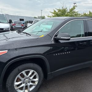 2020 Chevrolet TRAVERSE LT CLOTH — фото 2