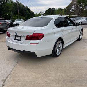 BMW 5 SERIES 528I - 8