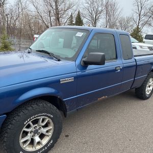 FORD RANGER XLT - 2
