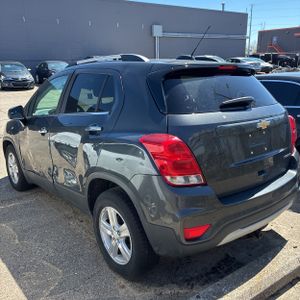 CHEVROLET TRAX LT - 3