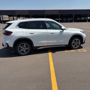 2025 BMW X1 XDRIVE28I — фото 10