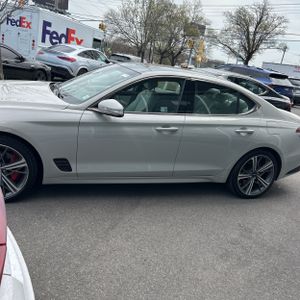 GENESIS G70 3.3T SPORT ADVANCED - 3