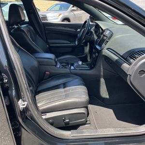 2019 Chrysler 300 S 缩略图 33