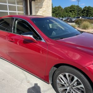صورة مصغرة 13 لـ 2022 Lexus ES 350 BASE
