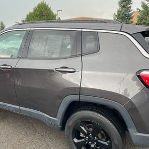 صورة 6 لـ 2017 JEEP COMPASS LATITUDE