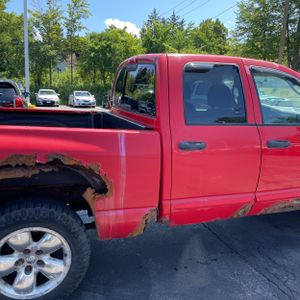 2004 Dodge RAM 1500 SLT 照片 9
