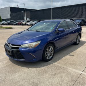 TOYOTA CAMRY - 1