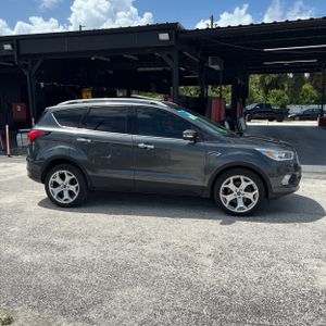 2019 FORD ESCAPE TITANIUM photo 10