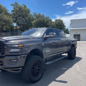2019 RAM 3500 LIMITED 照片 2