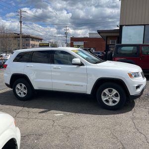 JEEP GRAND CHEROKEE LAREDO - 10