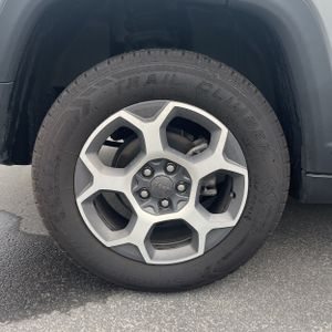 2022 JEEP COMPASS TRAILHAWK — миниатюра 19