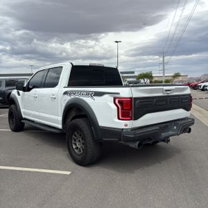 Ford F-150 Raptor - 5