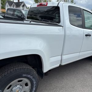 CHEVROLET COLORADO WORK TRUCK - 8