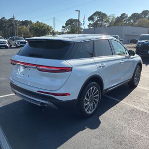 LINCOLN CORSAIR RESERVE - 8