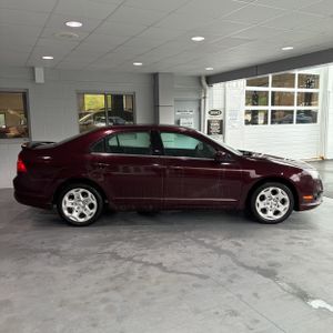 FORD FUSION SE - 10
