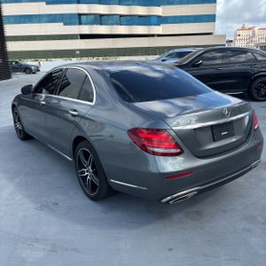 MERCEDES-BENZ E-CLASS - 5