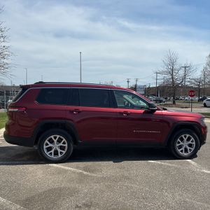 JEEP GRAND CHEROKEE L LIMITED - 10