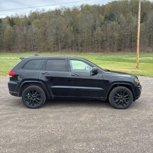JEEP GRAND CHEROKEE - 10