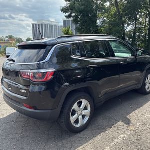 صورة 8 لـ 2019 JEEP COMPASS LATITUDE
