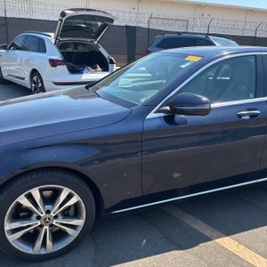 MERCEDES-BENZ C-CLASS - 2