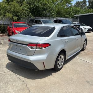 2023 Toyota COROLLA LE photo 8