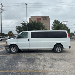CHEVROLET EXPRESS LT 3500 - 3
