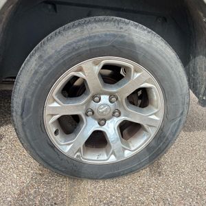 2013 RAM 1500 LARAMIE photo 18