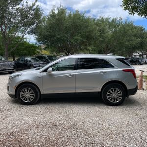 CADILLAC XT5 LUXURY - 3