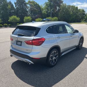 BMW X1 XDRIVE28I - 7