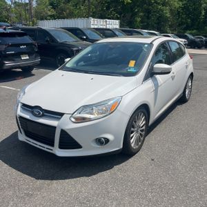 FORD FOCUS TITANIUM - 1