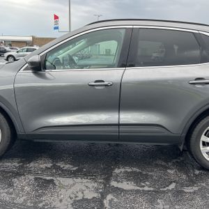 FORD ESCAPE TITANIUM - 4