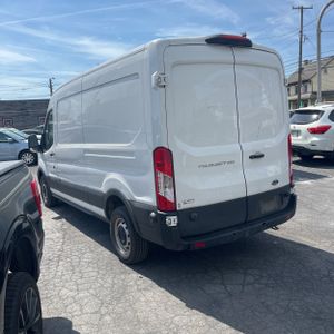 FORD TRANSIT 250 - 5
