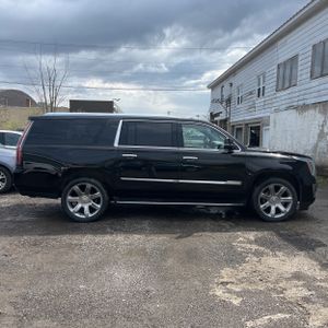 CADILLAC ESCALADE ESV LUXURY - 10
