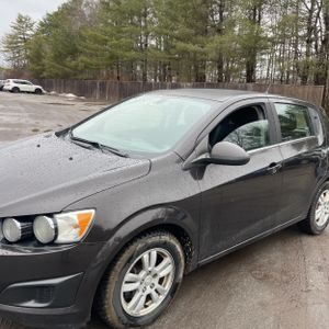 CHEVROLET SONIC LT AUTO - 2