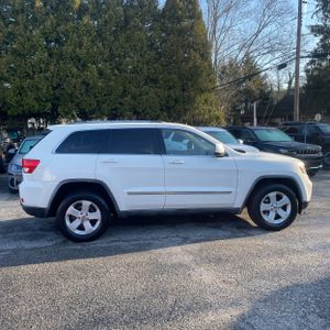 JEEP GRAND CHEROKEE LAREDO - 10