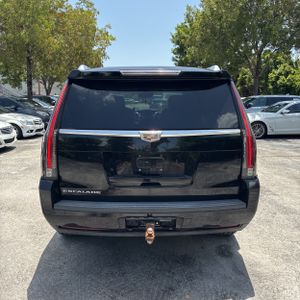صورة 7 لـ 2015 Cadillac ESCALADE LUXURY